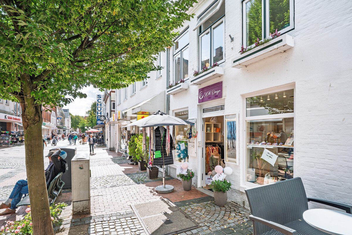 Immobilienangebot - Eckernförde - Alle - Gut sichtbar in der Ladenstraße! Kleines, feines Ladengeschäft am Rathausmarkt zur Miete