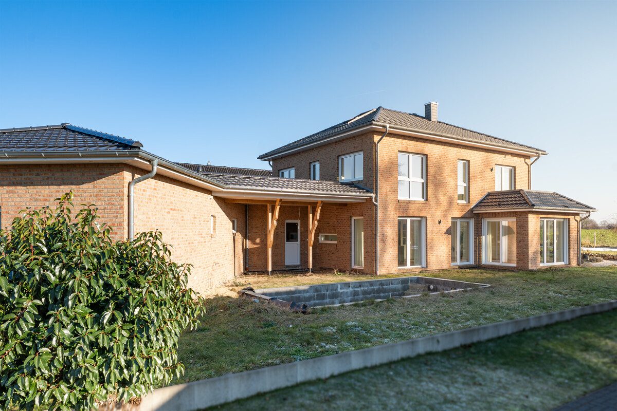 Immobilienangebot - Harsefeld - Alle - Ein Zuhause mit Zukunft – moderner Neubau mit Raum für Familie und Generationen