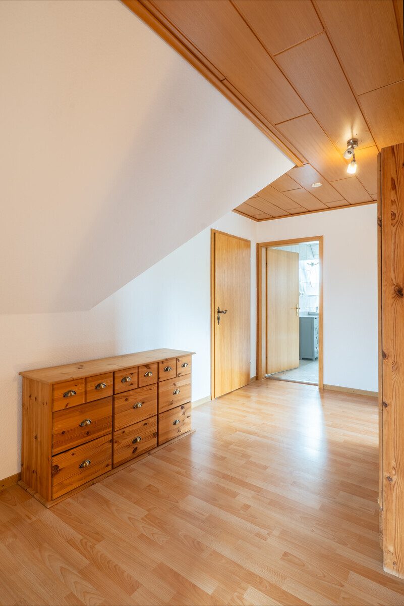 Immobilienangebot - Groß Rheide - Alle - Großzügiges Einfamilienhaus in idyllischer Feldrandlage