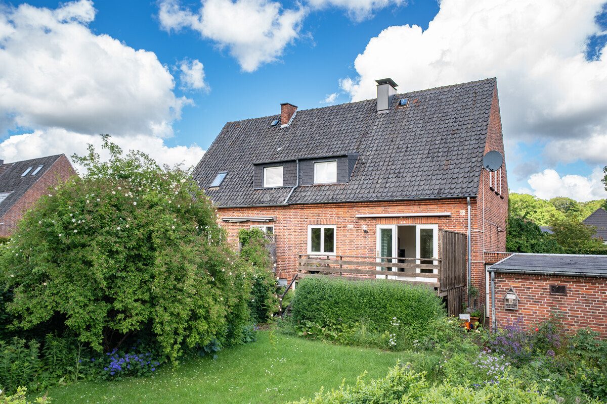 Immobilienangebot - Flensburg - Alle - Hell & freundlich: Charmante Doppelhaushälfte im Monokelviertel