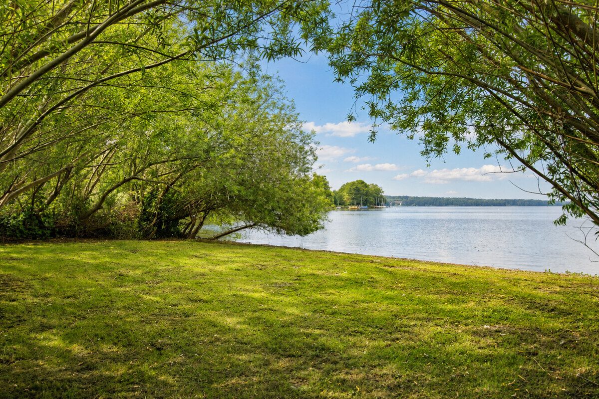 Immobilienangebot - Nehmten - Alle - Architektur, Wasser und Weite – Wohnen am Großen Plöner See