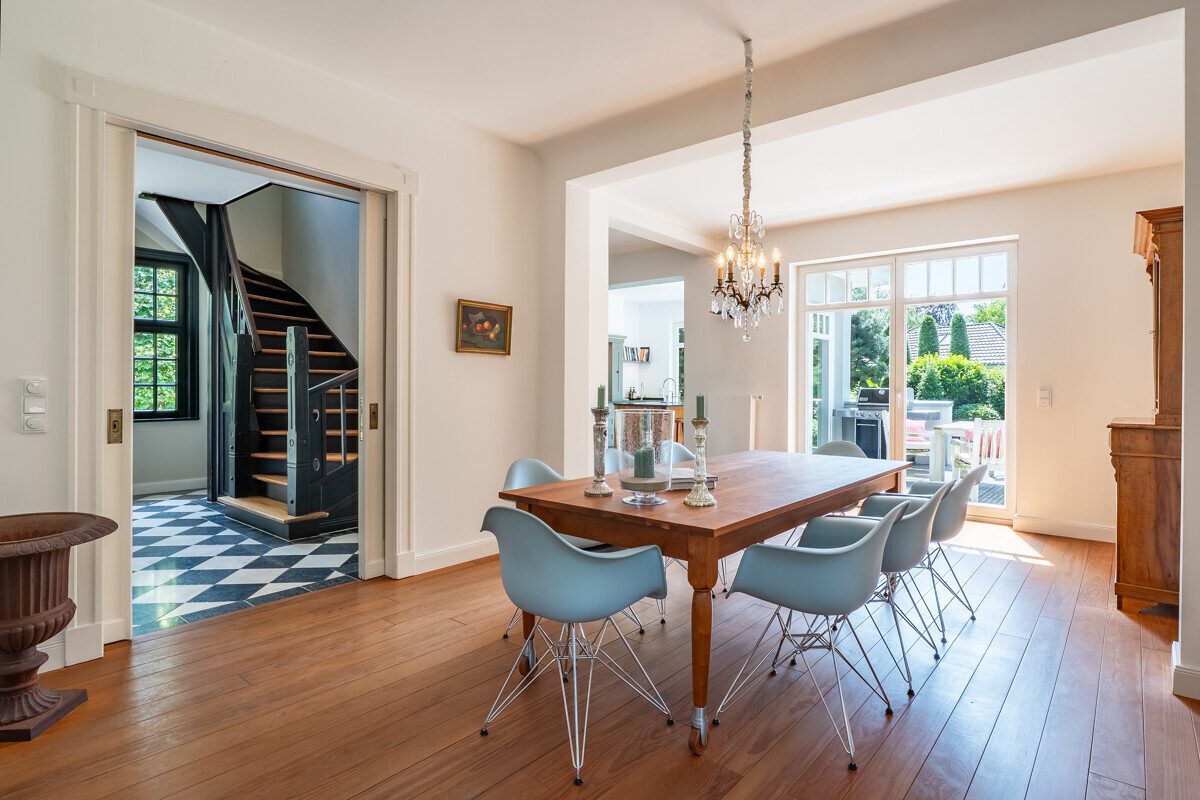 Immobilienangebot - Elmshorn - Alle - Einfach nur schön: Klassisch modernes Wohnen der Extraklasse