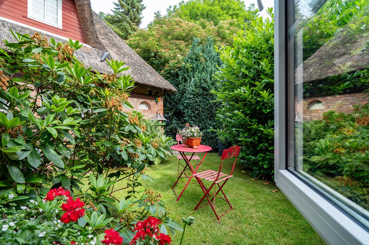 Immobilienangebot - Niebüll - Alle - Wohnen unter Reet - zeitlose Eleganz mit nordischem Charme