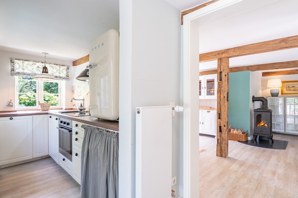 Immobilienangebot - Steinfeld - Alle - Urlaubsgefühle unter Reet – stilvoll, nachhaltig, schleinah