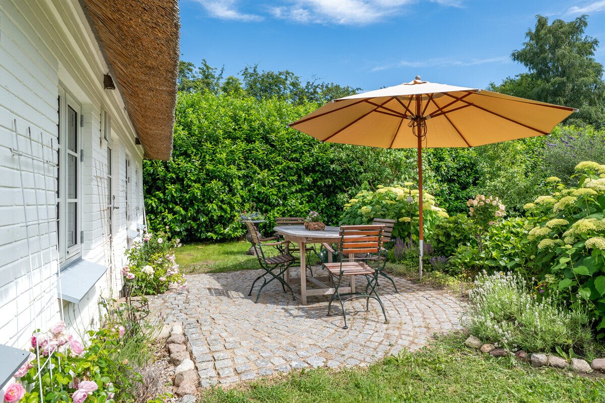 Immobilienangebot - Steinfeld - Alle - Urlaubsgefühle unter Reet – stilvoll, nachhaltig, schleinah