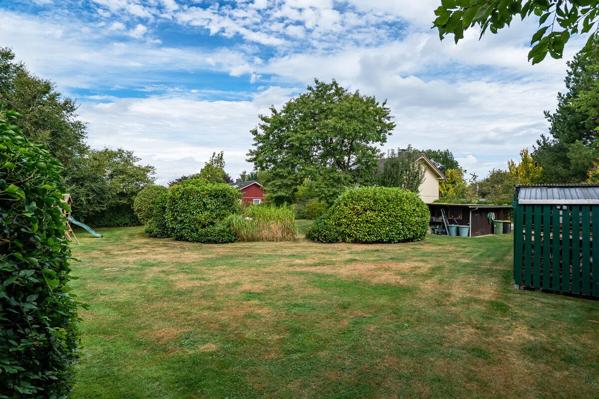 Immobilienangebot - Bollingstedt - Alle - Naturnah wohnen: Modernisiertes Zuhause auf großem Grundstück