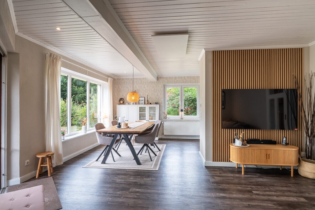 Immobilienangebot - Bollingstedt - Alle - Naturnah wohnen: Modernisiertes Zuhause auf großem Grundstück