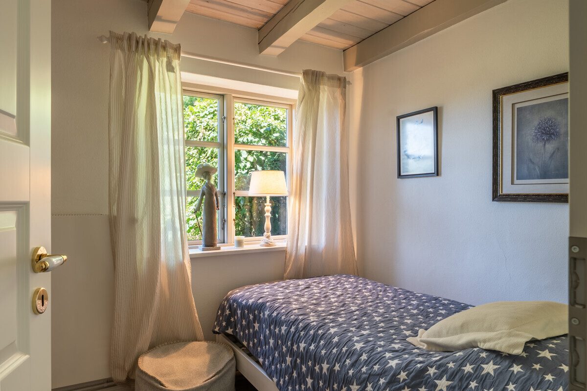 Immobilienangebot - Lindhöft / Noer - Alle - Das Glück dieser Erde... Reetdachensemble für Pferdeliebhaber