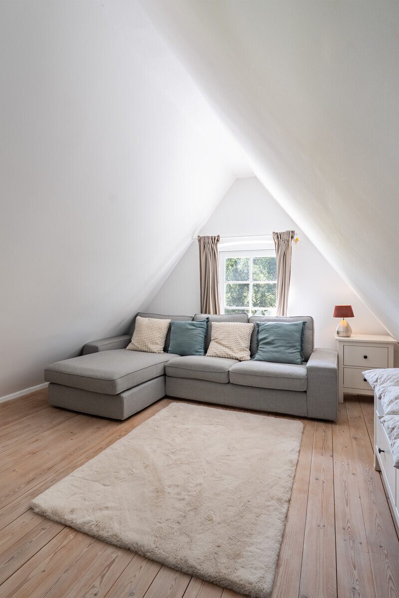 Immobilienangebot - Lindhöft / Noer - Alle - Das Glück dieser Erde... Reetdachensemble für Pferdeliebhaber