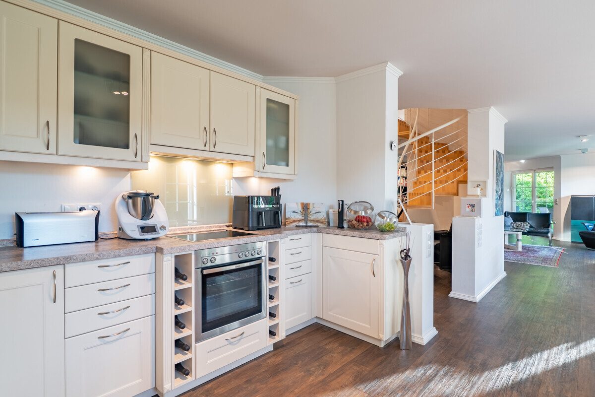 Immobilienangebot - Hamburg-Bergstedt - Alle - Stilvoll ankommen – großzügiges Wohnen in Hamburg-Bergstedt