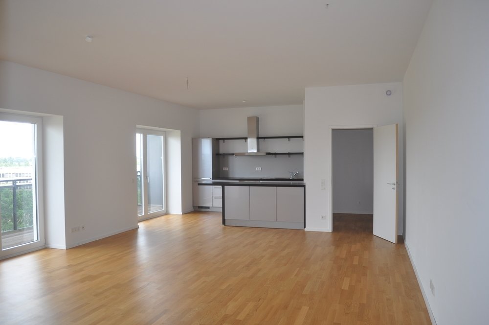 Böcker Wohnimmobilien - Immobilienangebot - Düsseldorf - Wohnung - Helle & geräumige 3-Zimmer-Wohnung mit Einbauküche und großzügigem Balkon!