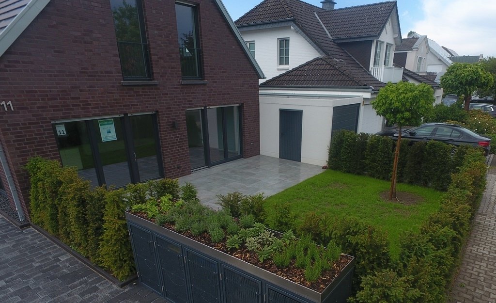Böcker Wohnimmobilien - Immobilienangebot - Düsseldorf / Wittlaer - Alle - Neubau: Attraktive Doppelhaushälfte mit pflegeleichtem Gartengrundstück!