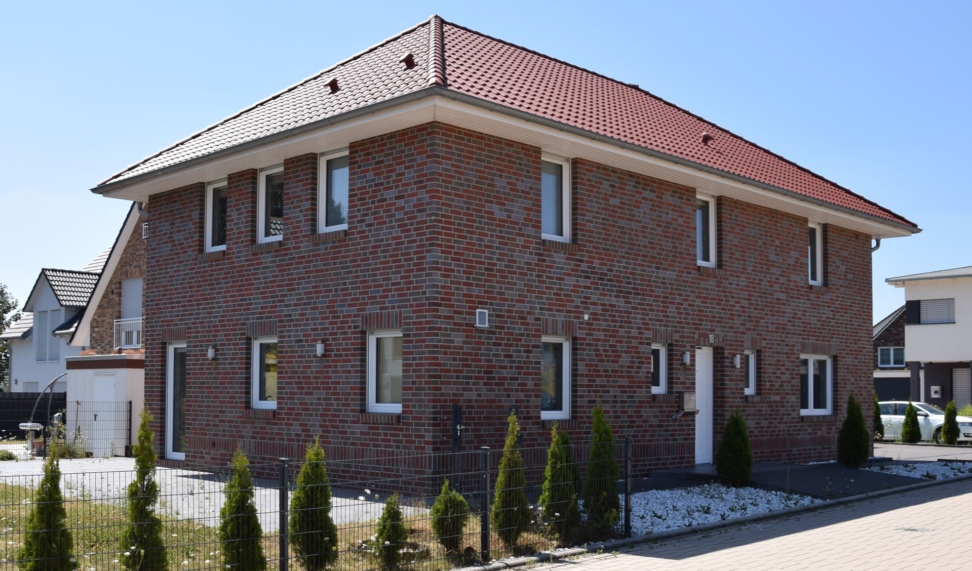 Ansicht Böcker Wohnimmobilien - Immobilienangebot - Heiligenhaus - Alle - Familienfreundliches Einfamilienhaus in Heiligenhaus