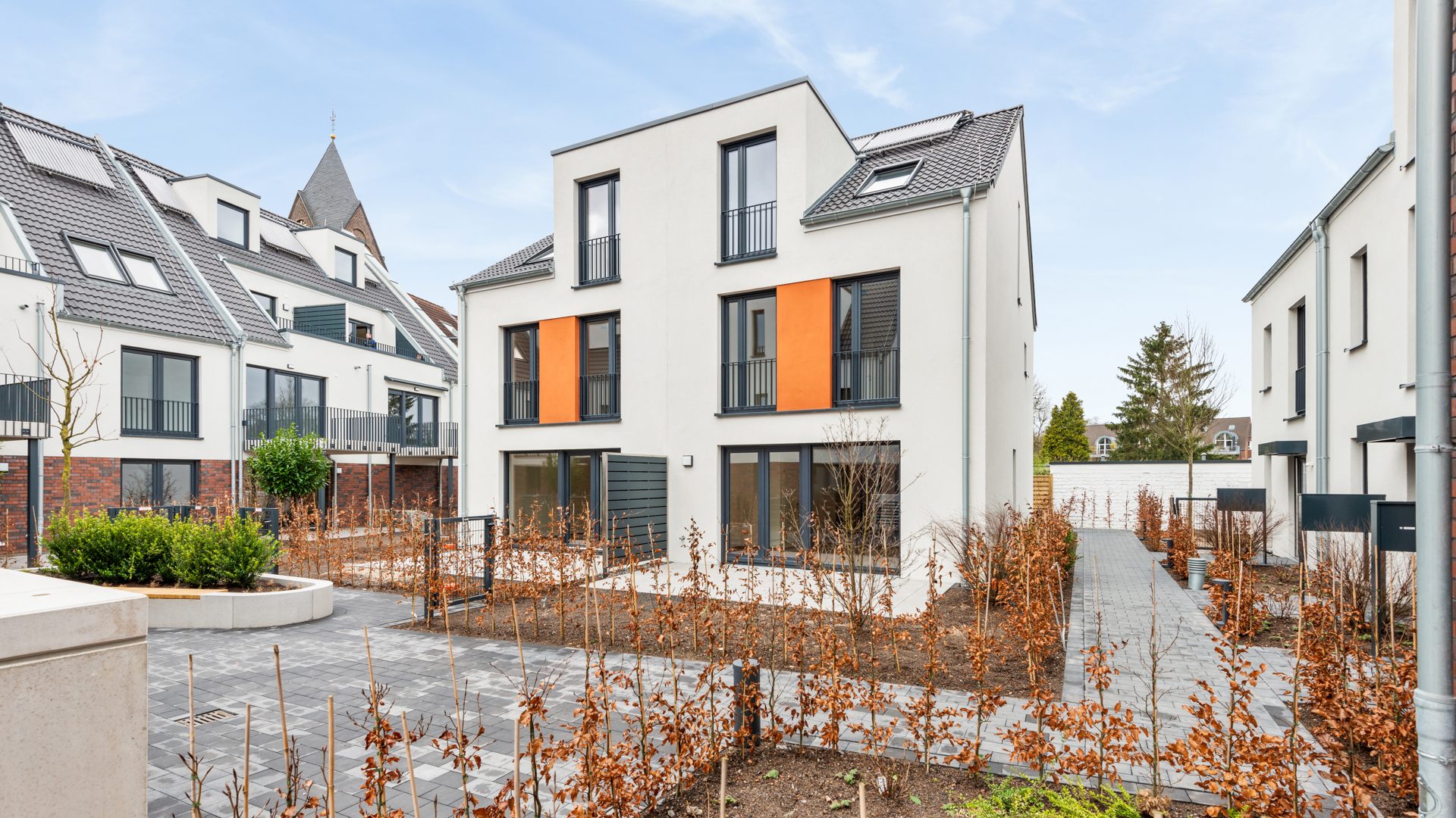 Böcker Wohnimmobilien - Immobilienangebot - Düsseldorf / Angermund - Alle - Neubau: Helle Doppelhaushälfte mit Garten und Terrasse!