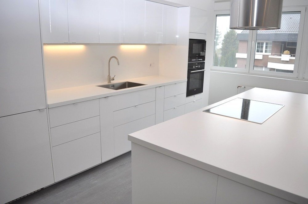 Einbauküche Böcker Wohnimmobilien - Immobilienangebot - Düsseldorf - Wohnung - Wunderschöne 4-Zimmer-Wohnung mit TG-Stellplatz in bevorzugter Lage von Düsseldorf Alt-Lörick