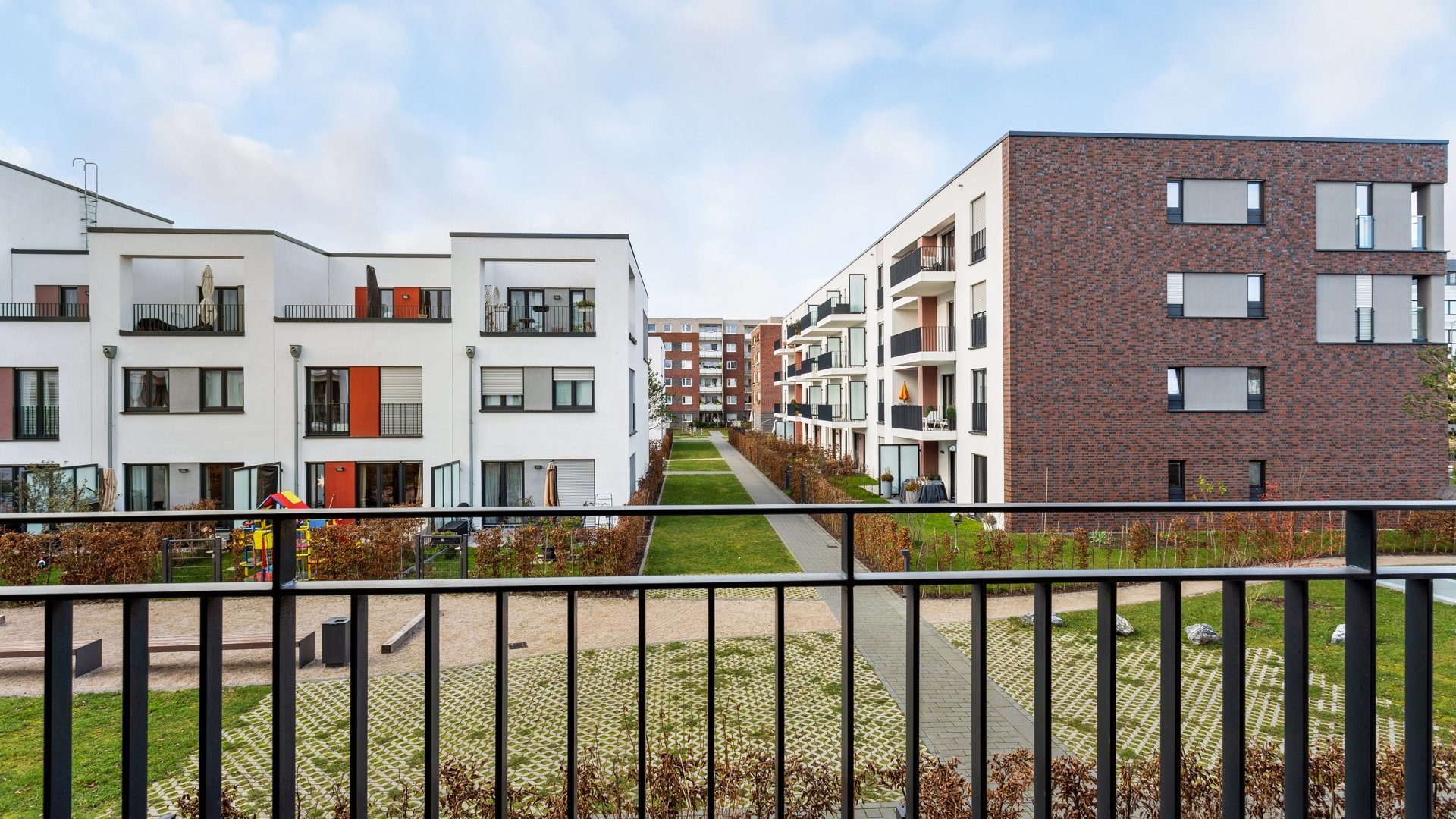 Böcker Wohnimmobilien - Immobilienangebot - Düsseldorf / Heerdt - Alle - Neues Wohnen im neuen Viertel