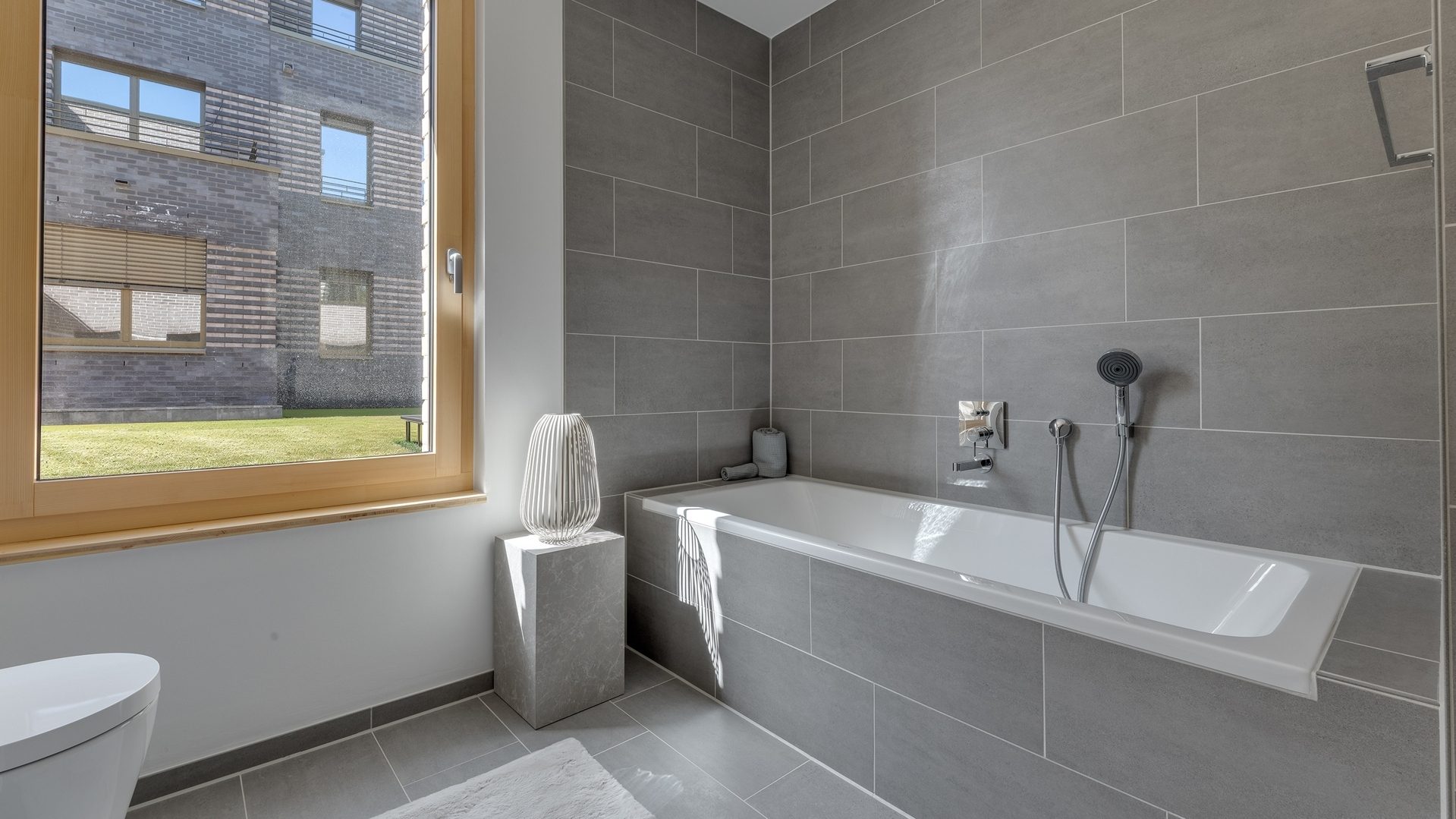 Böcker Wohnimmobilien - Immobilienangebot - Essen / Bredeney - Alle - Abschließen. Loslassen. Frei sein. Großzügige Eigentumswohnung – Komfort ohne Verpflichtung
