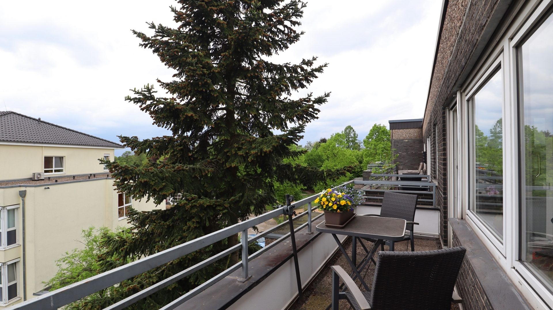 Balkon Böcker Wohnimmobilien - Immobilienangebot - Ratingen / Lintorf - Alle - Individuell geschnittene 3-Zimmer-Wohnung im schönen Lintorf!