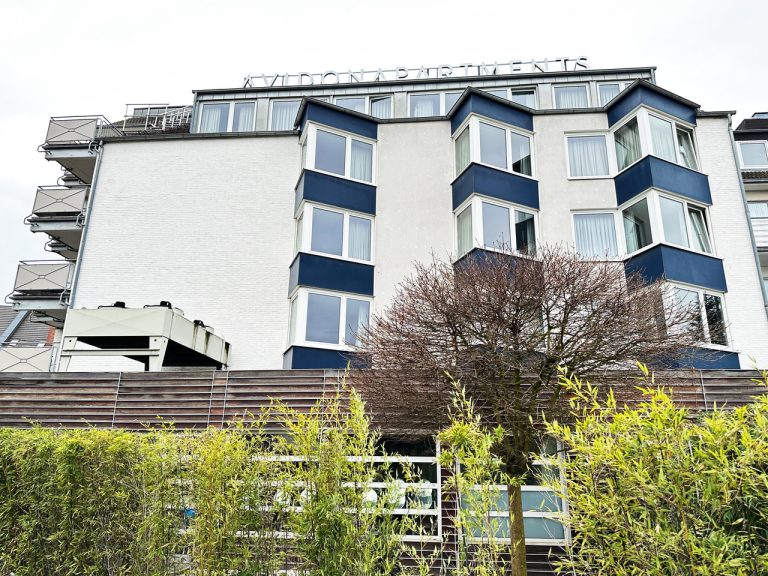 Böcker Wohnimmobilien - Immobilienangebot - Düsseldorf / Unterrath - Alle - Top-gepflegtes Apartmenthaus in Düsseldorf