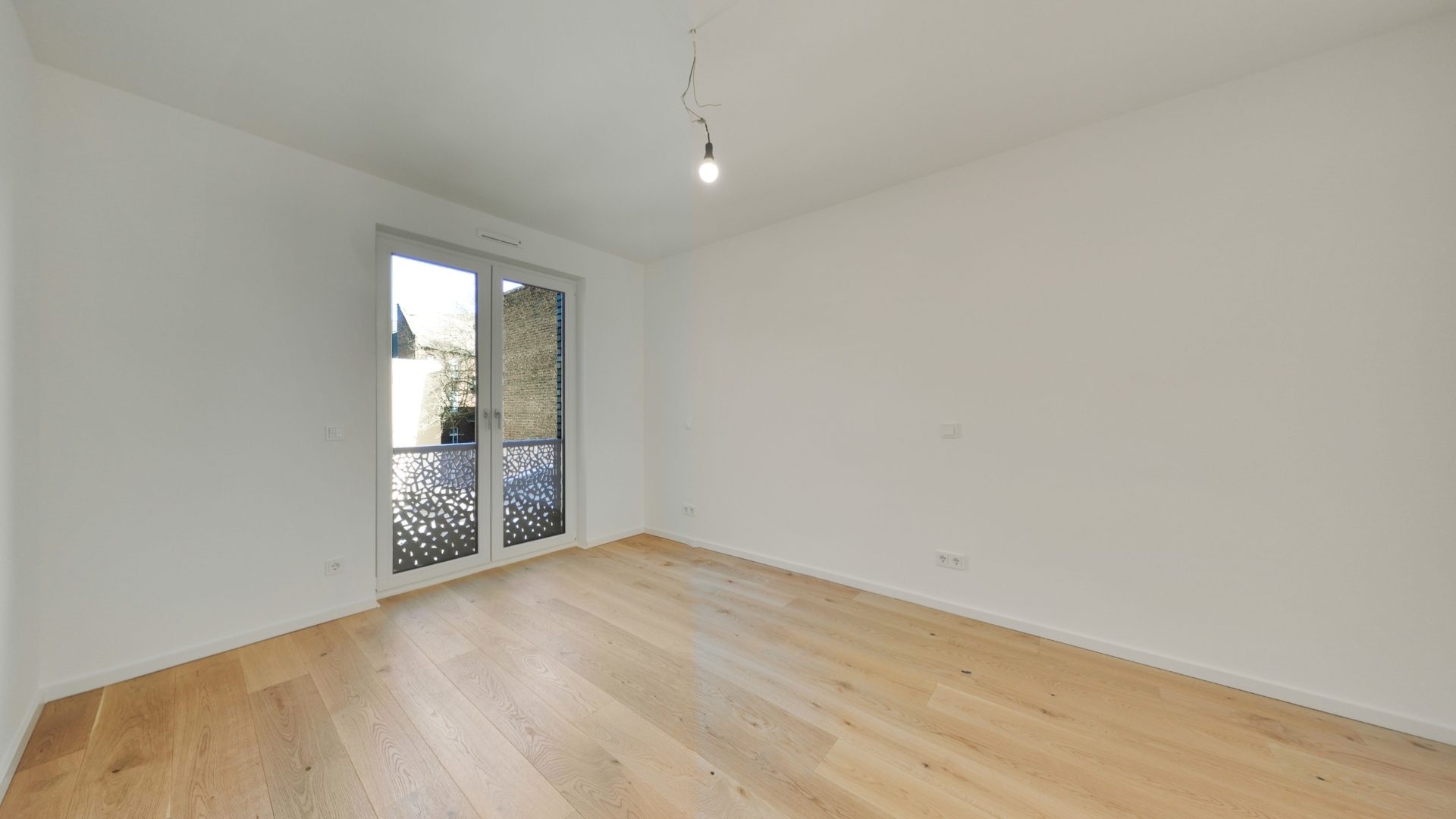 Böcker Wohnimmobilien - Immobilienangebot - Düsseldorf / Friedrichstadt - Alle - Moderne und urbane 2-Zimmerwohnung mit Sonnenloggia