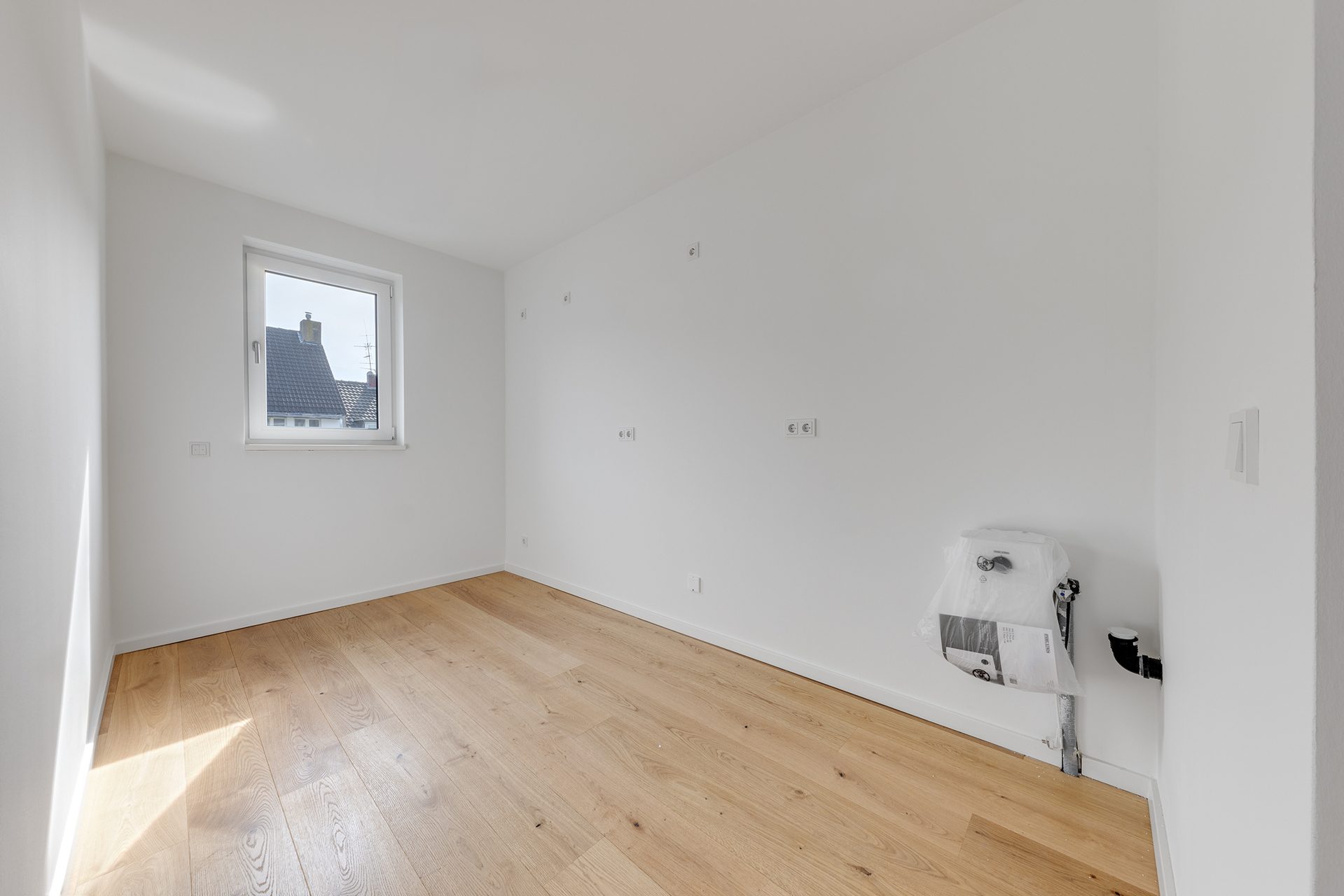 Böcker Wohnimmobilien - Immobilienangebot - Düsseldorf / Friedrichstadt - Alle - Moderne und urbane 2-Zimmerwohnung mit Sonnenloggia