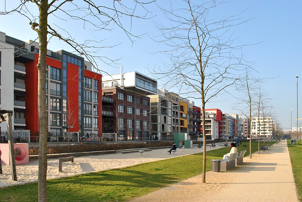 Böcker Wohnimmobilien - Immobilienangebot - Düsseldorf / Pempelfort - Alle - Diesen Ausblick vergessen Sie nie mehr! Exklusive 4-Zimmerwohnung im 11. Obergeschoss