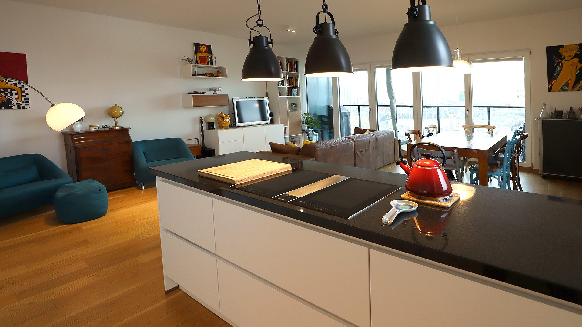 Böcker Wohnimmobilien - Immobilienangebot - Düsseldorf / Pempelfort - Alle - Diesen Ausblick vergessen Sie nie mehr! Exklusive 4-Zimmerwohnung im 11. Obergeschoss