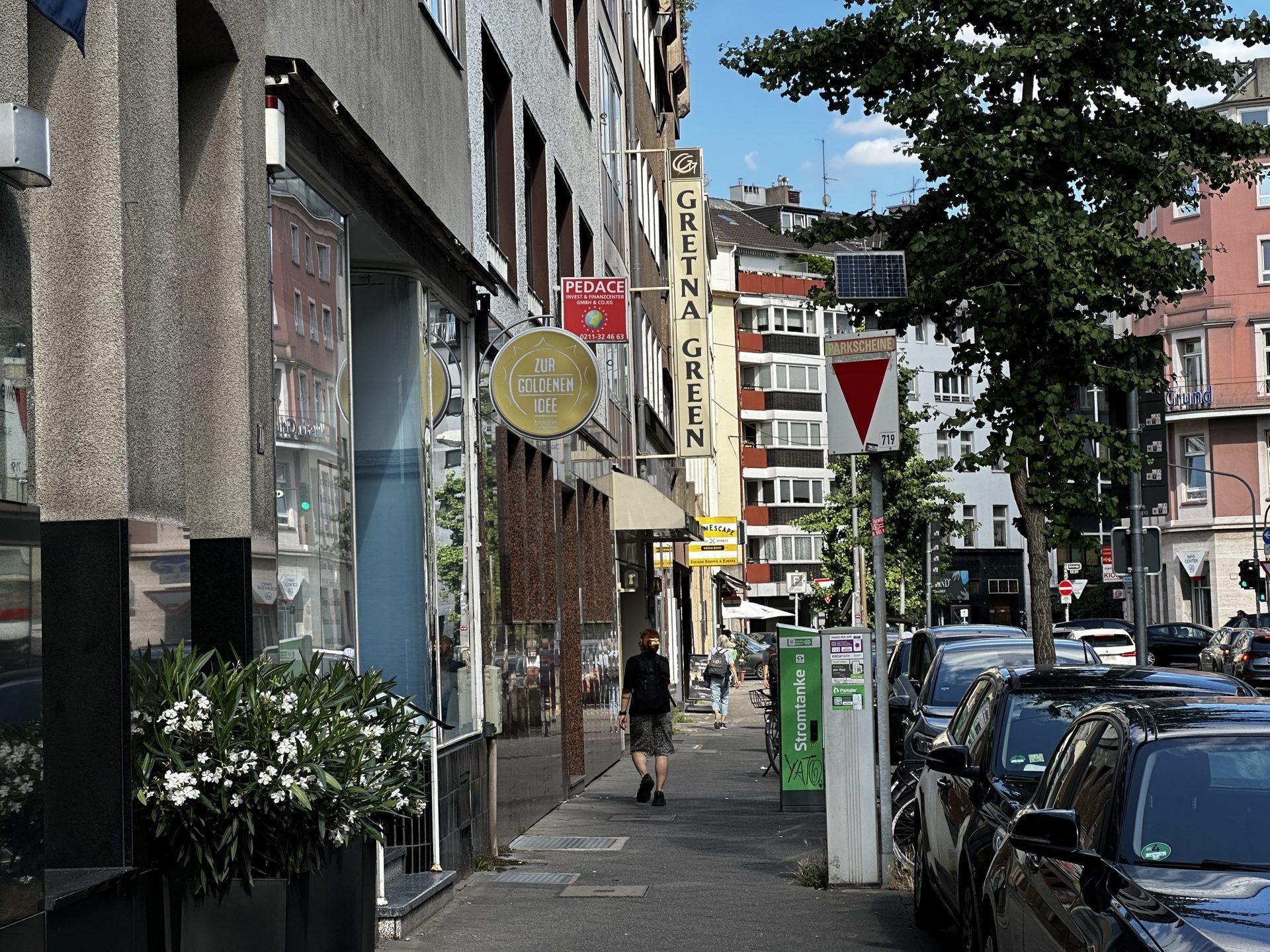Böcker Wohnimmobilien - Immobilienangebot - Düsseldorf / Stadtmitte - Alle - Zentral, nachgefragt, vollvermietet