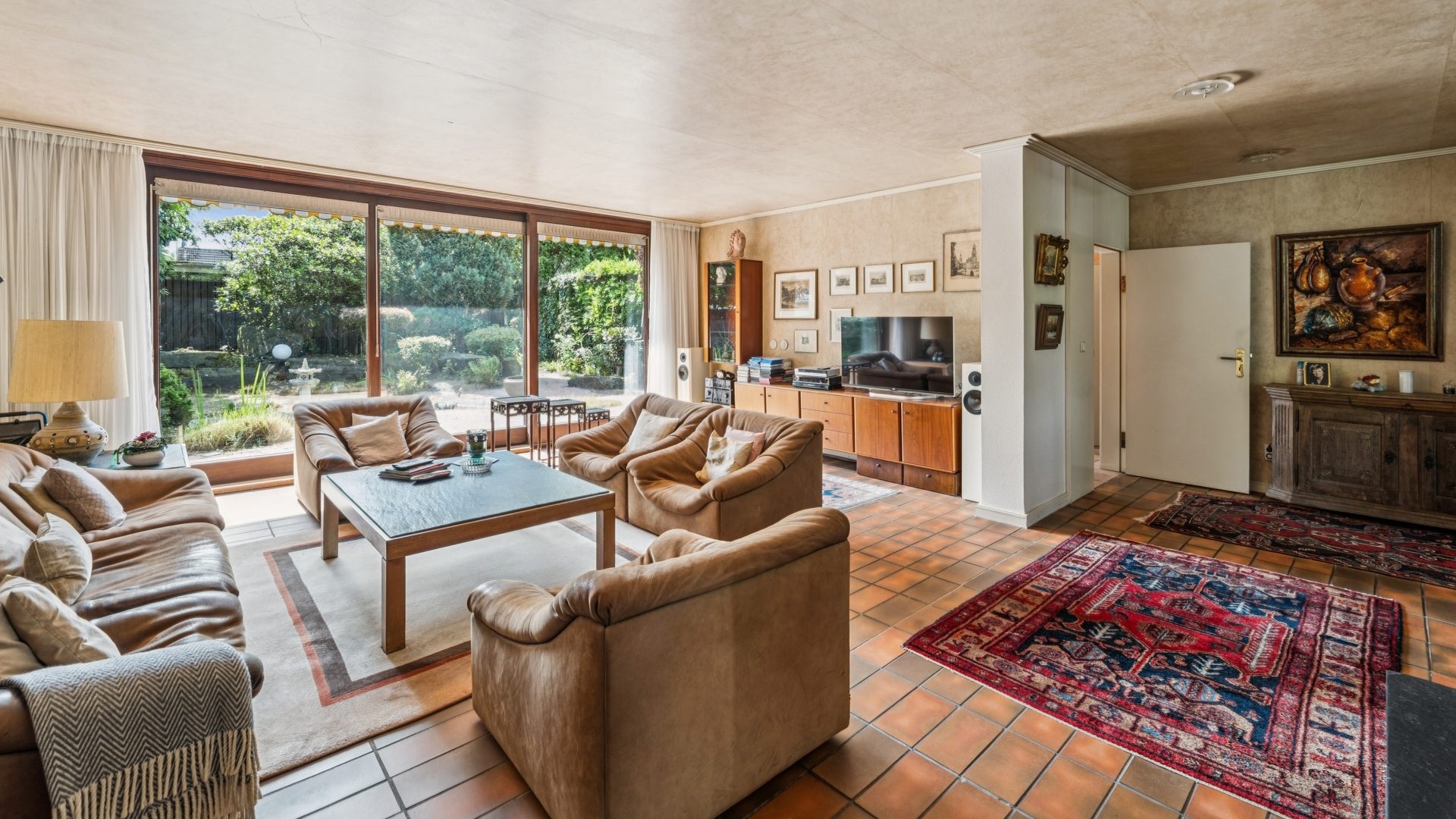 Böcker Wohnimmobilien - Immobilienangebot - Ratingen - Alle - Großzügige Doppelhaushälfte in Top-Lage von Ratingen-Hösel