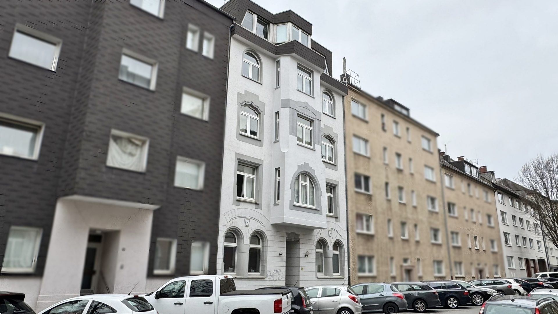 Böcker Wohnimmobilien - Immobilienangebot - Essen/Huttrop - Alle - Ihre sichere Investition für die Zukunft