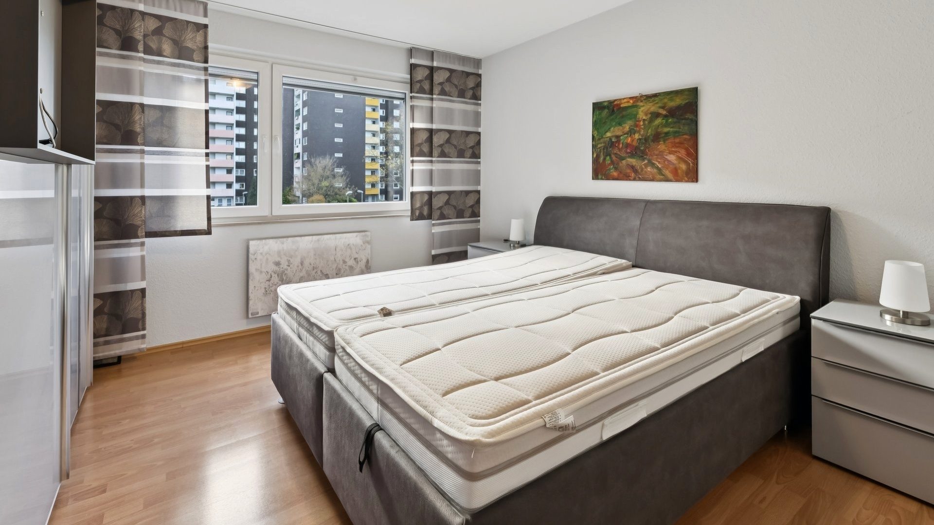 Böcker Wohnimmobilien - Immobilienangebot - Essen / Horst - Alle - Gepflegt, einziehen & wohlfühlen! Inkl. kompletter Möblierung!