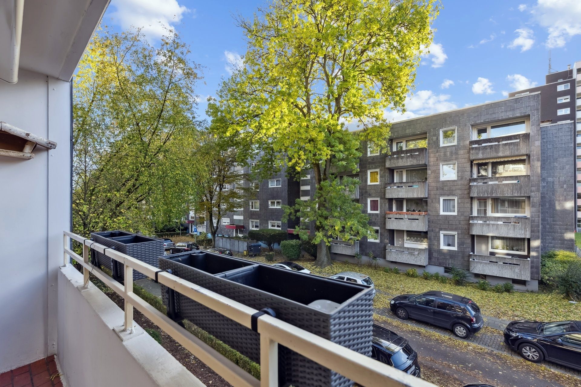 Böcker Wohnimmobilien - Immobilienangebot - Essen / Horst - Alle - Gepflegt, einziehen & wohlfühlen! Inkl. kompletter Möblierung!