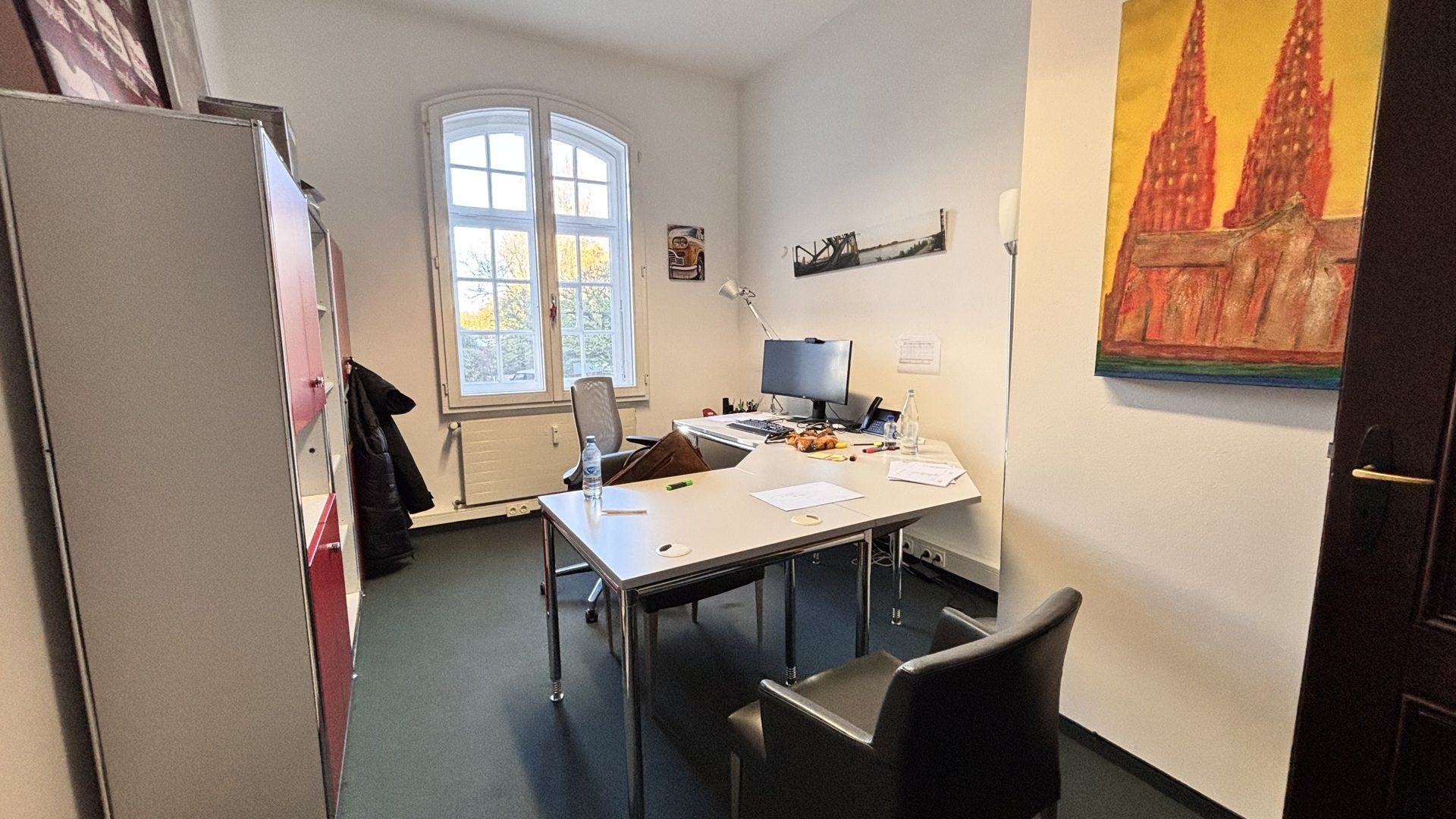 Böcker Wohnimmobilien - Immobilienangebot - Düsseldorf / Kaiserswerth - Alle - Exklusives Erdgeschossbüro in bester Lage in einem repräsentativen Anwesen