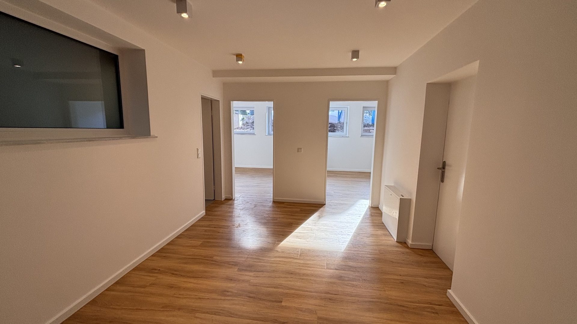 Böcker Wohnimmobilien - Immobilienangebot - Düsseldorf / Stockum - Alle - Stilvolle Wohnung mit Wohlfühlcharakter zum Erstbezug