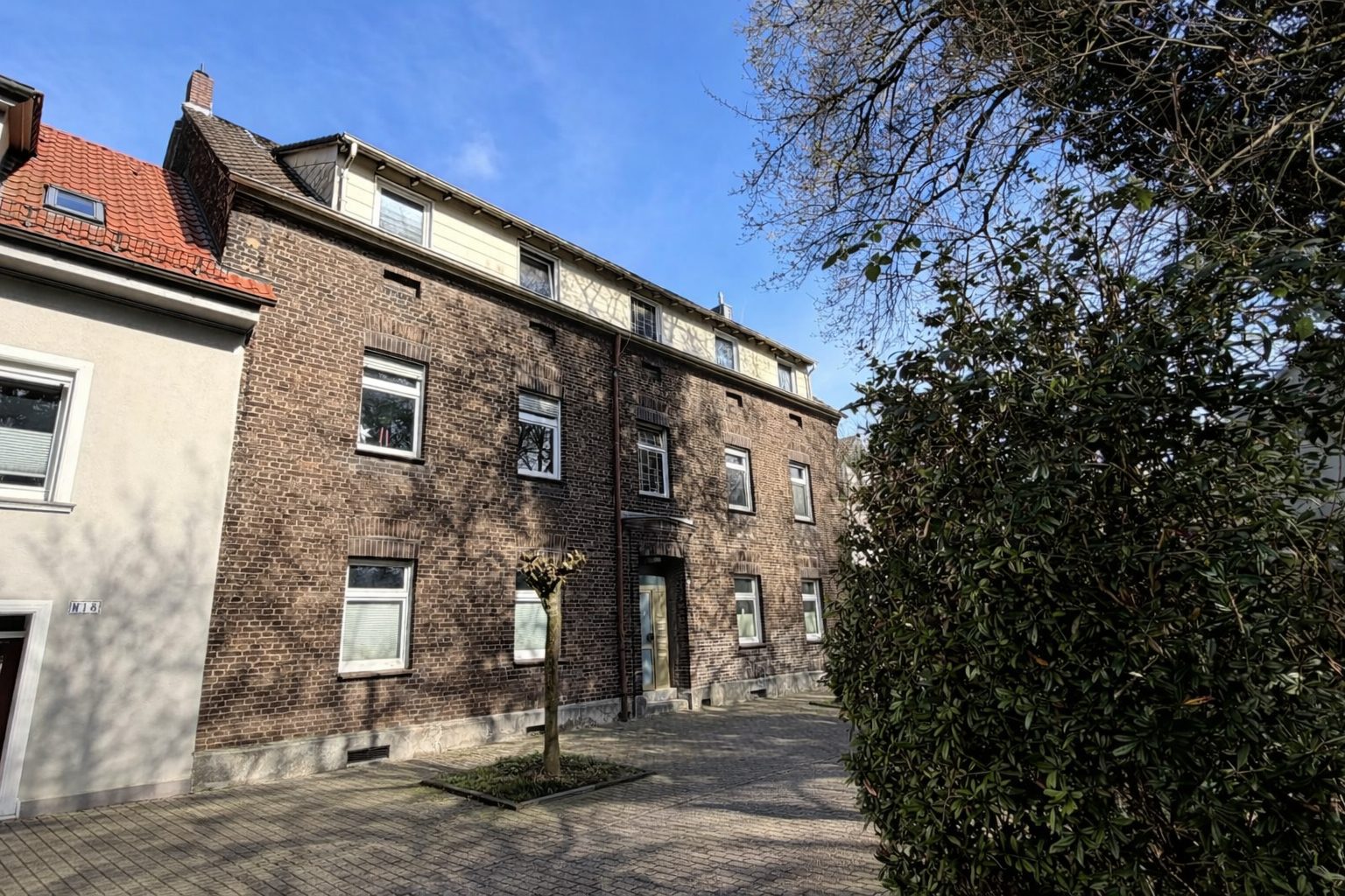 Böcker Wohnimmobilien - Immobilienangebot - Wülfrath - Alle - Zentral, modernisiert, nachgefragt