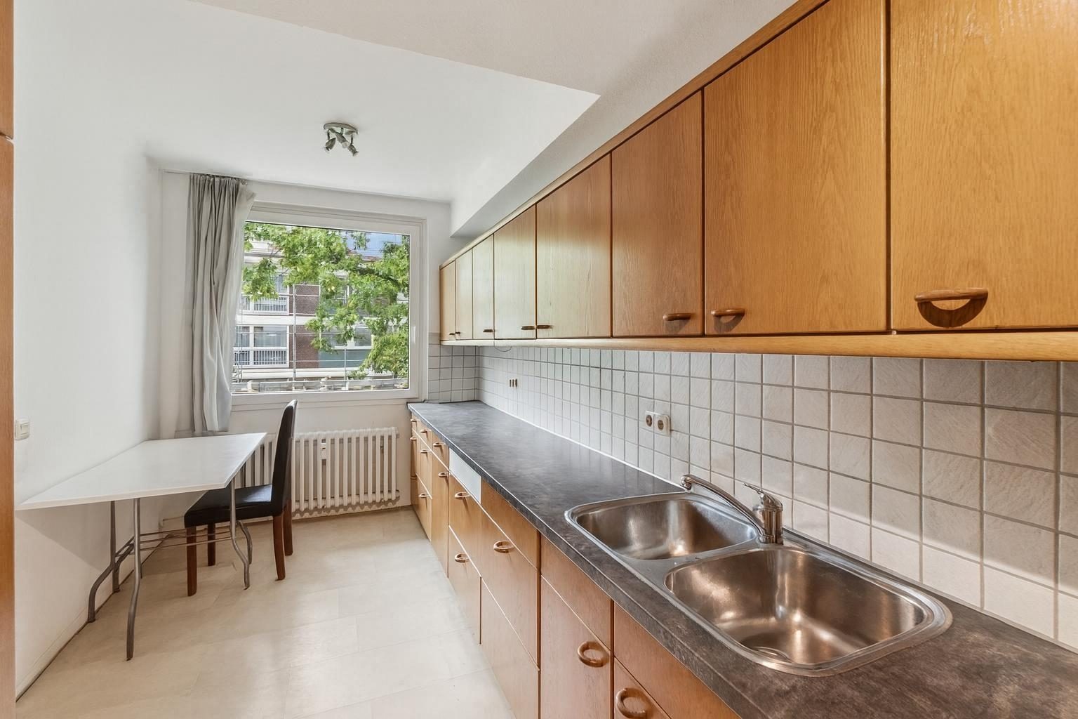 Böcker Wohnimmobilien - Immobilienangebot - Düsseldorf / Niederkassel - Alle - 3-Zimmer - Niederkassel, noch vermietet, Potenzial schöpfen, neu vermieten oder als neues Eigenheim