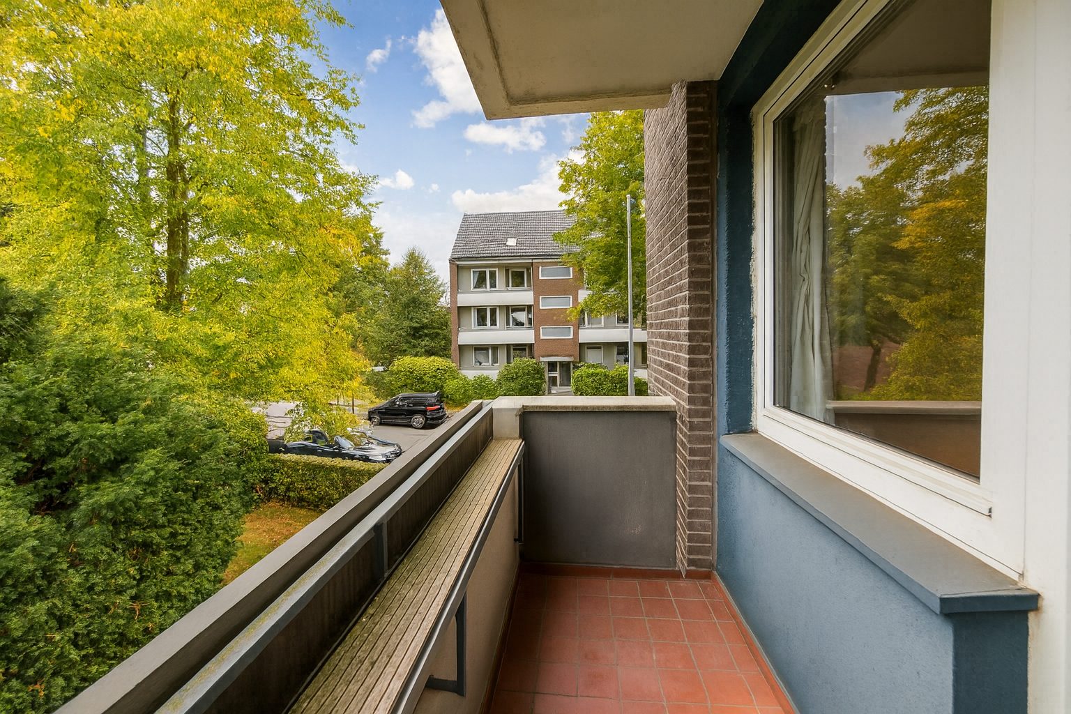 Böcker Wohnimmobilien - Immobilienangebot - Düsseldorf / Niederkassel - Alle - 3-Zimmer - Niederkassel, noch vermietet, Potenzial schöpfen, neu vermieten oder als neues Eigenheim