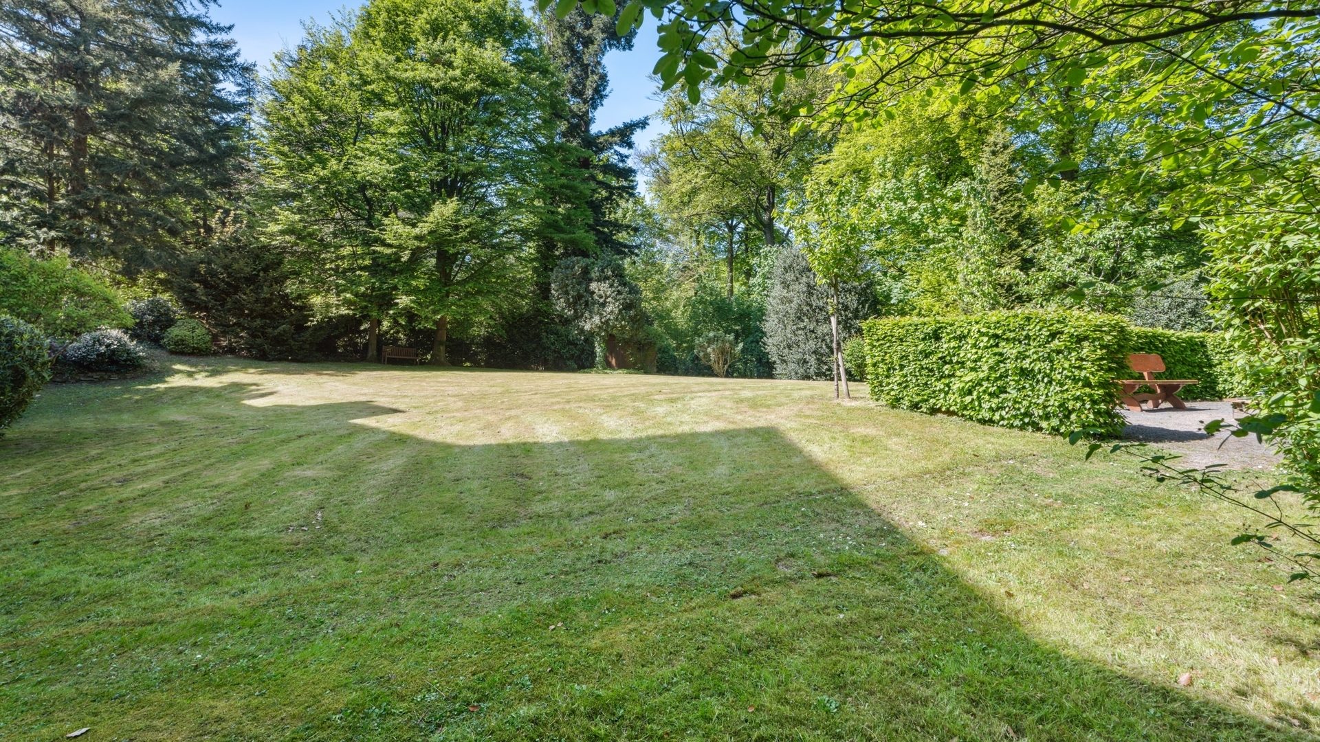 Böcker Wohnimmobilien - Immobilienangebot - Essen / Heisingen - Alle - Designwohnung mit Terrasse und Parkambiente - Luxus-Wohnkonzept am Schellenberger Wald