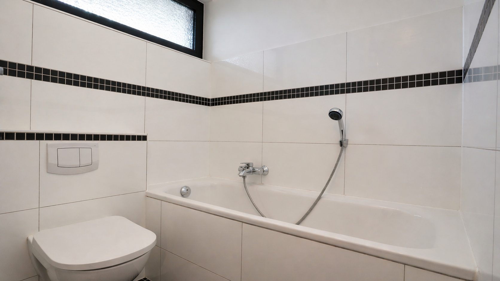 Böcker Wohnimmobilien - Immobilienangebot - Düsseldorf - Alle - Charmante 3-Zimmer-Wohnung mitten im Herzen der Stadt