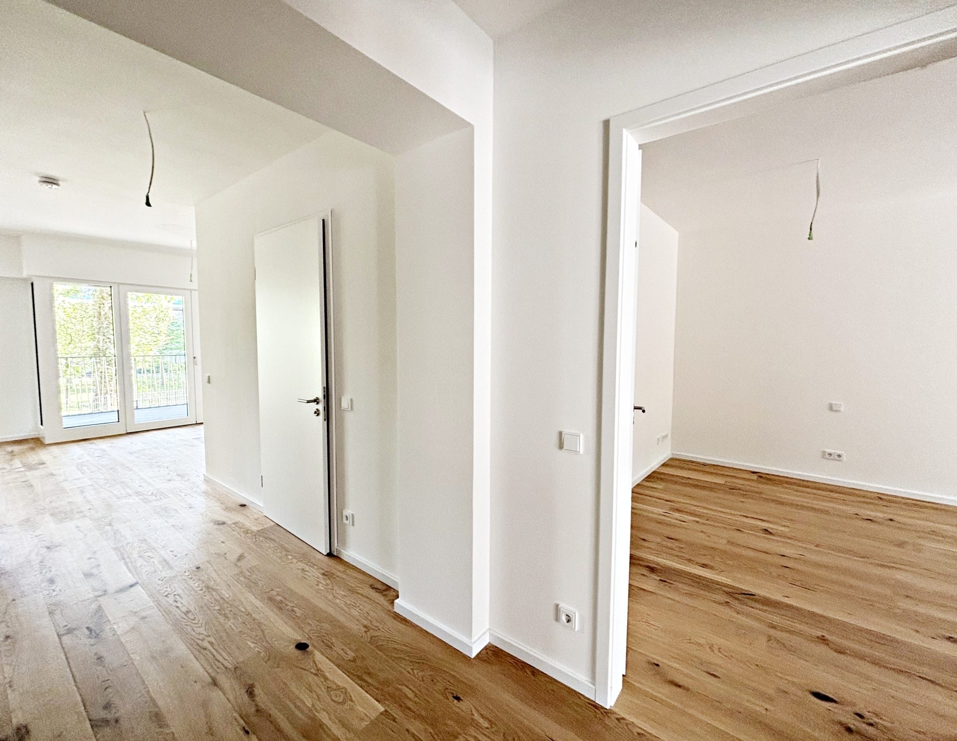 Böcker Wohnimmobilien - Immobilienangebot - Düsseldorf / Düsseltal - Alle - Zeitlos, modern geschnitten – wunderschöne 3 Zimmer im Neubau