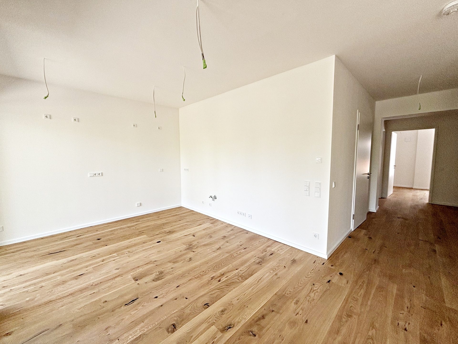 Böcker Wohnimmobilien - Immobilienangebot - Düsseldorf / Düsseltal - Alle - Zeitlos, modern geschnitten – wunderschöne 3 Zimmer im Neubau
