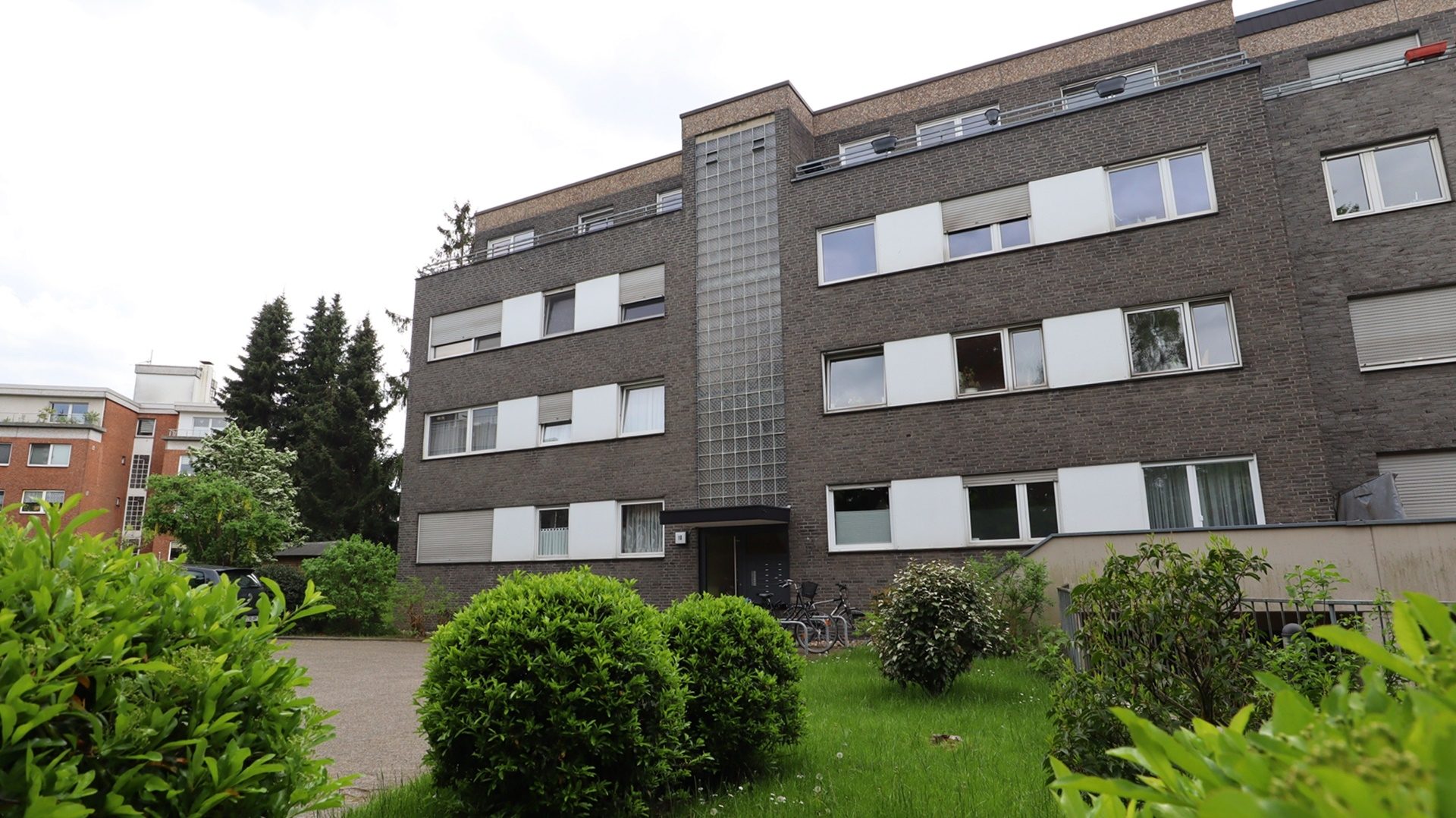 Böcker Wohnimmobilien - Immobilienangebot - Ratingen - Alle - Helle, frisch renovierte 3-Zimmer-Wohnung in ruhiger Lage von Ratingen-Lintorf