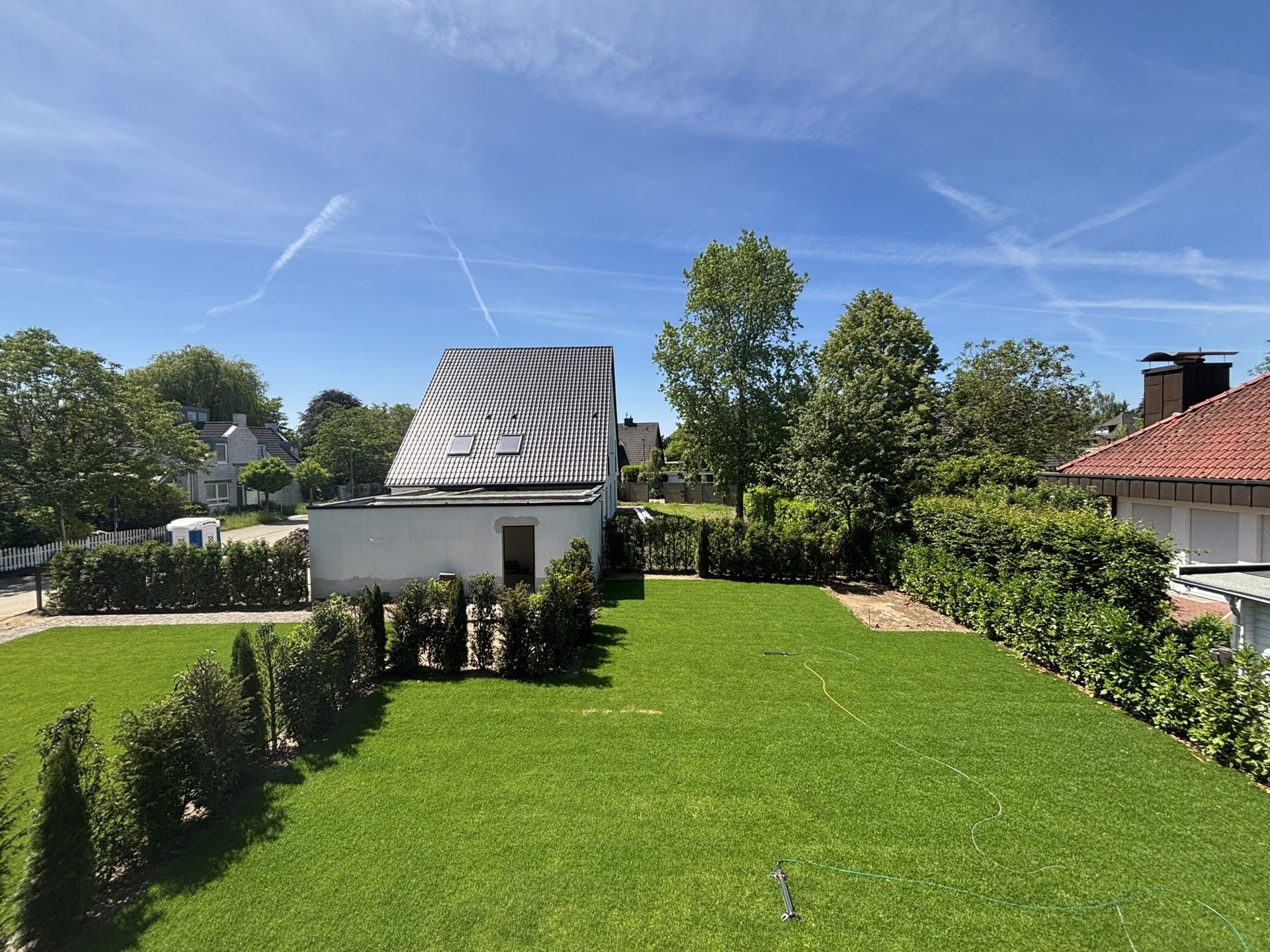 Böcker Wohnimmobilien - Immobilienangebot - Düsseldorf / Angermund - Alle - Exklusives EFH zum Erstbezug mit hochwertiger Ausstattung und Doppelgarage