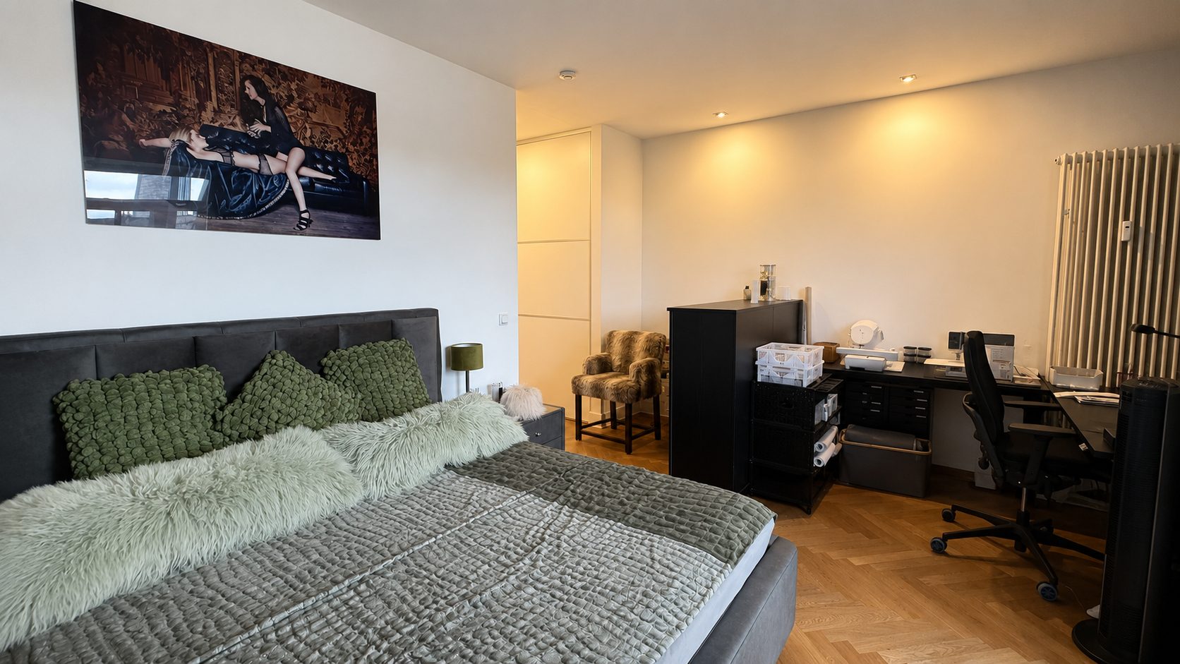Böcker Wohnimmobilien - Immobilienangebot - Düsseldorf / Düsseltal - Alle - Begehrtes Düsseltal - Großzügige und geschmackvolle 2-Zimmer Altbauwohnung
