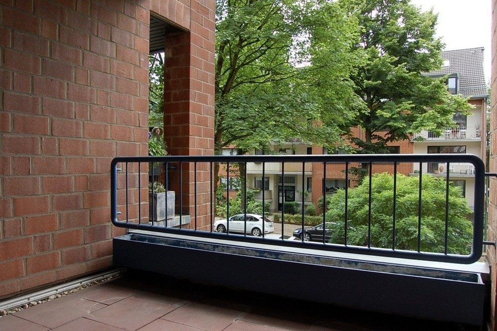 Böcker Wohnimmobilien - Immobilienangebot - Düsseldorf/ Oberrath - Alle - 3-Zimmer-Wohnung in begehrter Lage am Aaper Wald