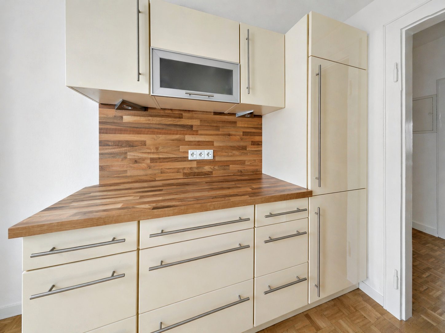 Böcker Wohnimmobilien - Immobilienangebot - Düsseldorf / Pempelfort - Alle - Vermietete 3-Zimmer-Wohnung in Pempelfort - nachhaltig investieren oder Perspektive sichern