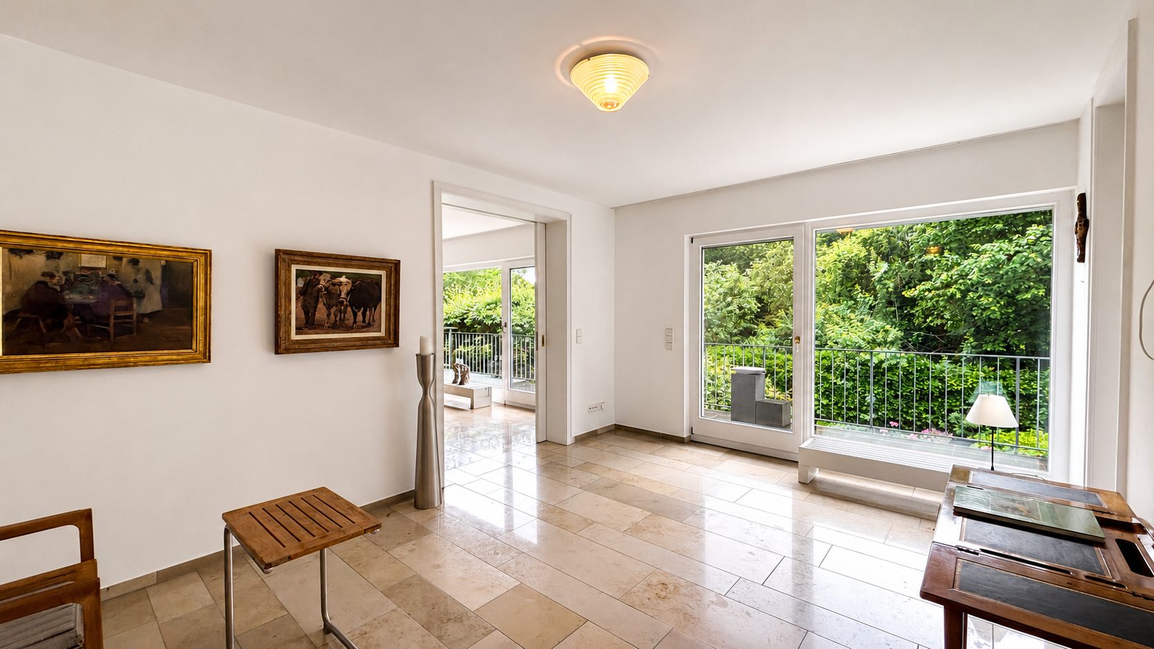 Böcker Wohnimmobilien - Immobilienangebot - Düsseldorf / Kaiserswerth - Alle - Freistehendes und großzügiges Einfamilienhaus mit Einliegerwohnung