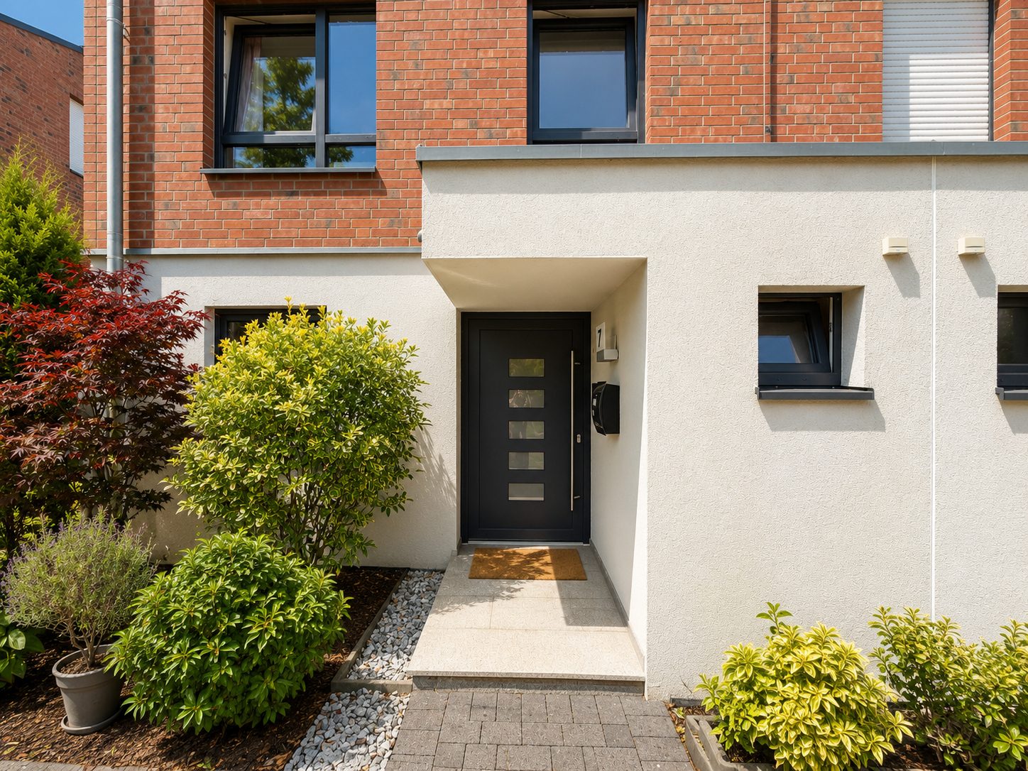 Böcker Wohnimmobilien - Immobilienangebot - Düsseldorf / Itter - Alle - Stilvolle und hochwertig ausgestattete Doppelhaushälfte! Zwei Balkone! Garage!