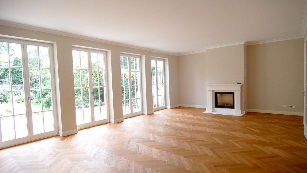 Böcker Wohnimmobilien - Immobilienangebot - Düsseldorf / Wittlaer - Alle - Exklusives Landhaus mit schönem Garten in Düsseldorf-Wittlaer
