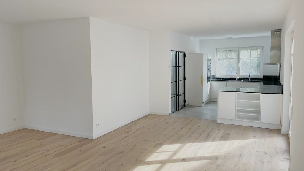 Böcker Wohnimmobilien - Immobilienangebot - Düsseldorf / Angermund - Alle - Großzügige Doppelhaushälfte in Angermund mit Top-Ausstattung - Fußläufig zum Ortskern